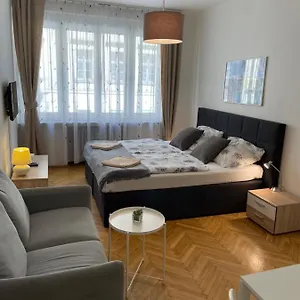 Agnes - Romance In Ii. Apartmán