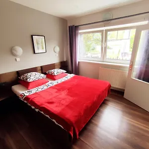 Apartment Cozy Gardens In