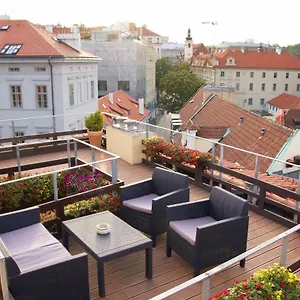 Agnes - Prague